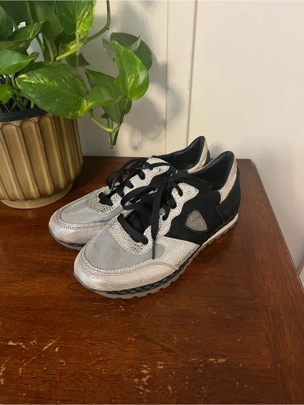 Skechers Sneakers Shoes OG 99 Crochet Cruzer AirCooled Memory Foam Wms Sz 6.5